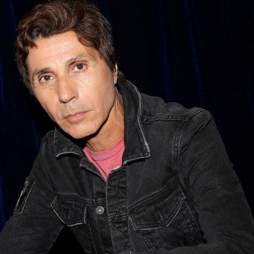 VOICI SOCIAL : Jean-Luc Lahaye en prison : ces quatre autres célébrités avec lesquelles il est retenu