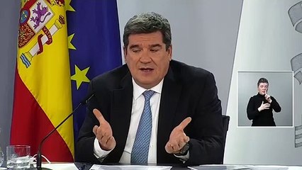 El Gobierno aprueba la subida de las pensiones del 2,5 % para 2022