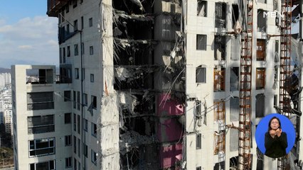 광주 붕괴사고 아파트서 실종자 추정 흔적 발견…수색 난항
