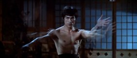 Bruce Lee Vs Russo - A Furia do Dragao - Fist of fury [HD]