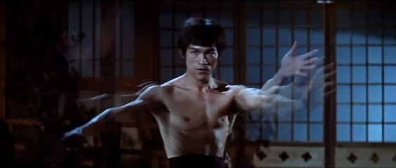 Bruce Lee Vs Russo - A Furia do Dragao - Fist of fury [HD]