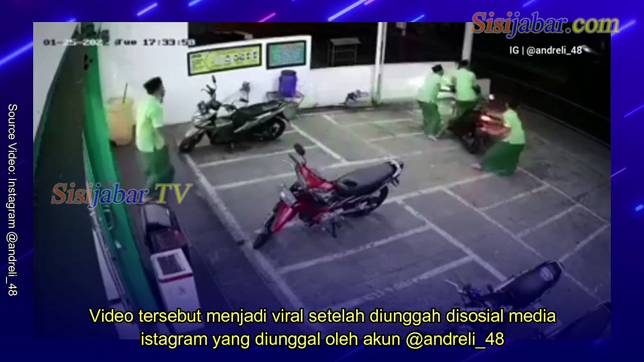 Video Aksi Heroik, 4 Santri Gagalkan 2 Pria Diduga Maling Motor