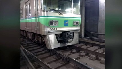 부산 지하철 2호선 탈선 사고...출근길 시민 불편 극심 / YTN