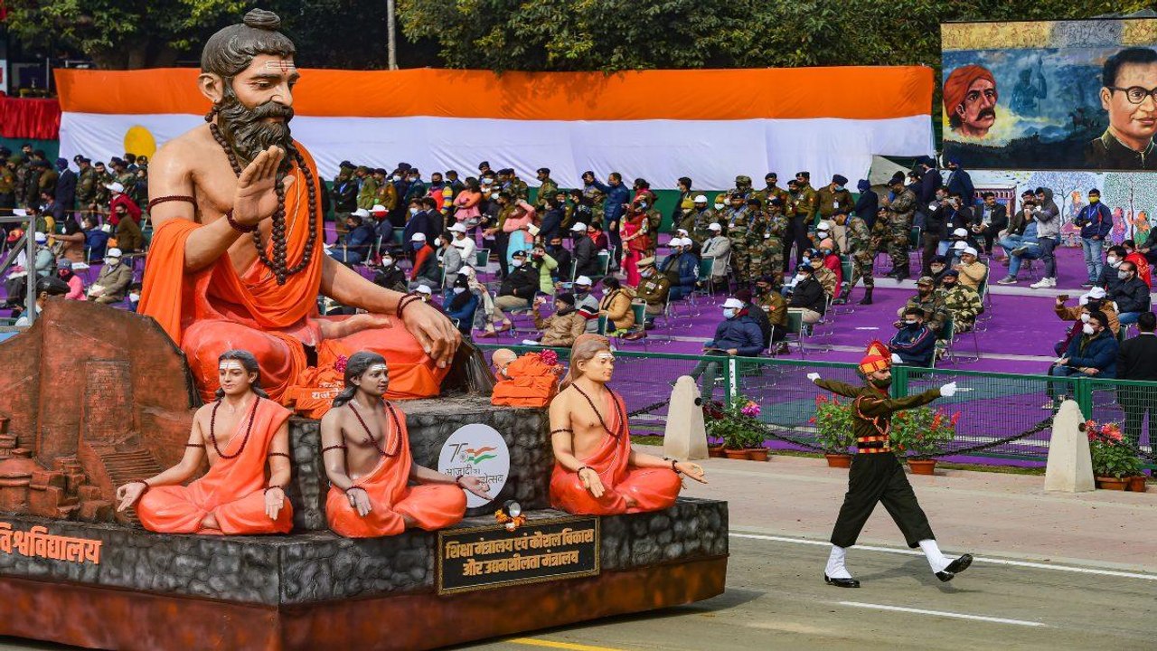 Republic Day Parade:Tableau of states,children's performance