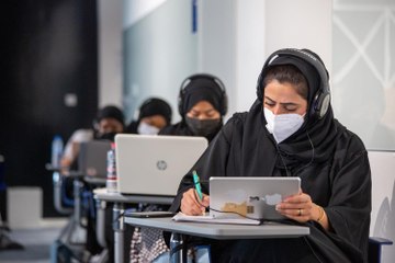 كلية دبي للسياحة.. بوابة مثالية لاستقطاب الكفاءات الوطنية لقطاع السياحة والضيافة