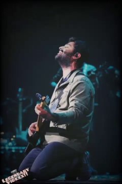 Dl kehta hai chal unn sai mill uthtay hai kadam rukk jaatay hai hindi song!!!