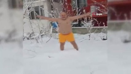 Denizde değil karda yüzdü