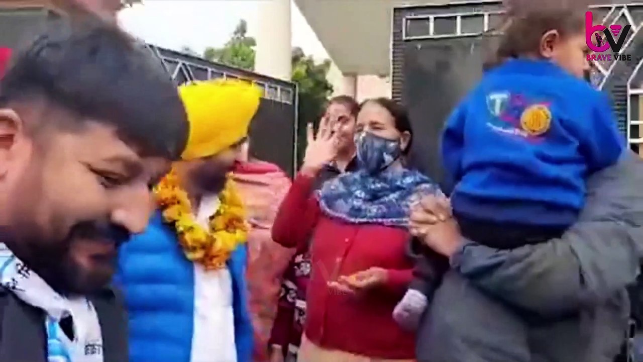 ਜਦੋਂ ਭਗਵੰਤ ਮਾਨ ਨੇ ਨਕੋਦਰ 'ਚ ਡੋਰ ਟੂ ਡੋਰ ਪ੍ਰਚਾਰ ਕੀਤਾ ਤਾਂ ਹਰ ਜ਼ੁਬਾਨ 'ਤੇ ਇਹੋ ਗੱਲ ਸੀ
