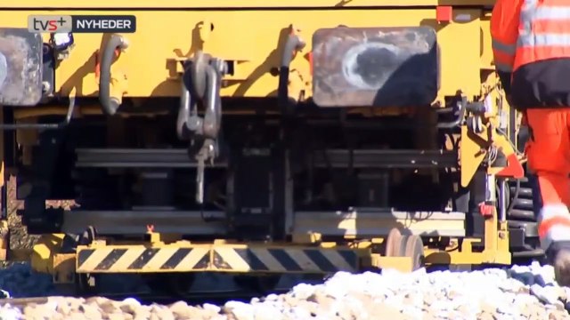 Påske med sporarbejde | Dobbeltspor | Banedanmark | Vamdrup - Vojens | 04-04-2015 | TV SYD @ TV2 Danmark