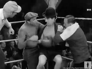 Kick boxing charlie chaplin seru banget