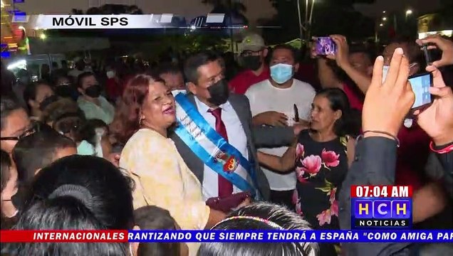 Carro “fantasma” embiste y deja herida a mujer #MóvilSPS