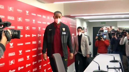 Séville - La présentation d'Anthony Martial en images