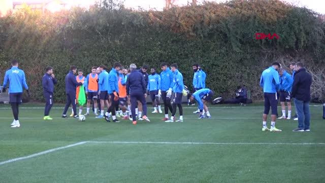 SPOR Fenerbahçe'nin Antalya kampı başladı