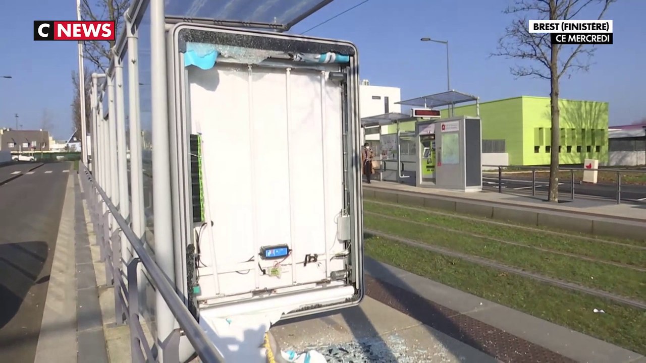 Brest : les transports suspendus après l'attaque d'un tramway, les policiers pris à partie
