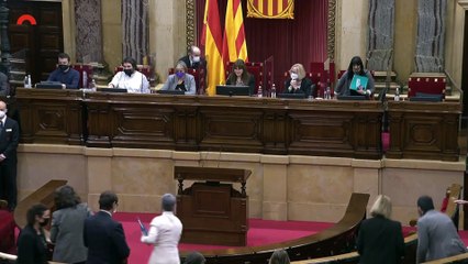 El Parlament de Catalunya insta a reparar a memoria de las mujeres condenadas por brujería