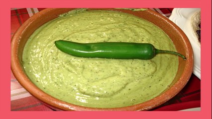 salsa Cremosa Taquera de Aguacate para Todos Tus Antojos.