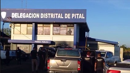 POLICIAS DETENIDOS