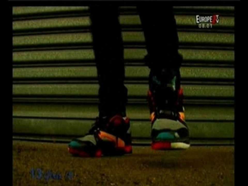 Yelle a cause des garcon