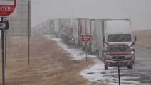 High Plains snowstorm shuts down highways