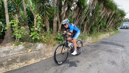 MQN-Accidente le quitó los dos brazos más no la pasión por el ciclismo-260122