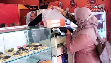 Bripka Dwi Agung Runsubekti, Anggota Bagops Polresta Sidoarjo Memiliki usaha Membuat Donat