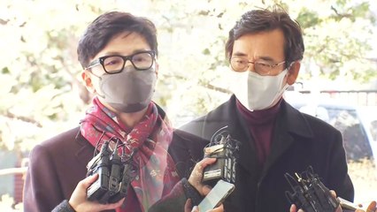 '명예훼손' 유시민 재판 출석한 한동훈 "조국 수사 막으려 황당한 거짓말" / YTN