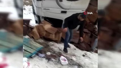 Iğdır-Doğubayazıt yolunda yoldan çıkan tır şarampole yuvarlandı