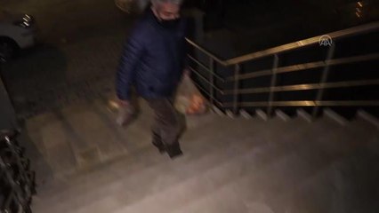 Rektörden öğrenci evine sürpriz ziyaret