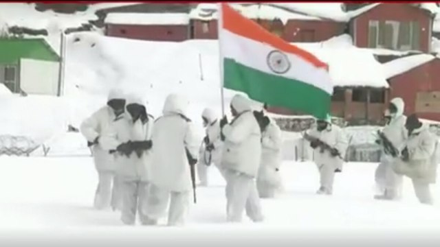 BSF Jawans celebrates R-Day in minus degree on LOC