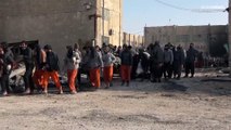 فيديو: القوات الكردية في سوريا تطارد الجهاديين بعد استعادتها السيطرة على سجن الحسكة