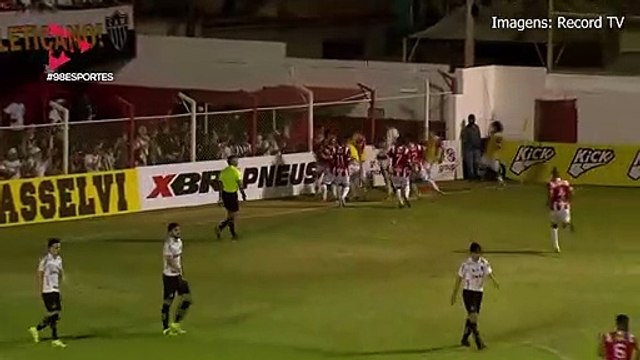 98 Esportes | É bom ressaltar que o Atlético voltou depois de todos os outros times do futebol brasileiro , comenta Alexandre Silva