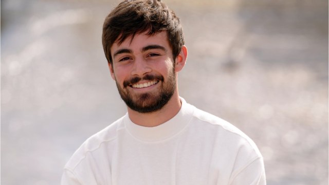 Voici - Ici tout commence : TF1 dévoile le nouveau générique de la série sans Clément Rémiens