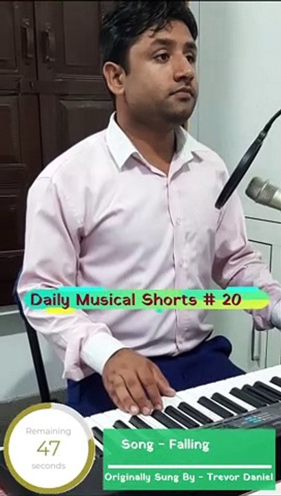 Falling (Cover)| (Daily Musical Shorts #20) | Acorn Wolve | #Shorts