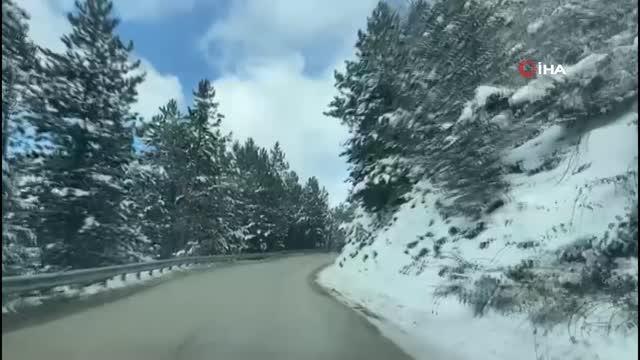 Son dakika haber: Gölcük Gölü buz tuttu