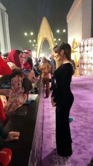 نادين نجيم على السجادة الحمراء في مهرجان  Joy awards