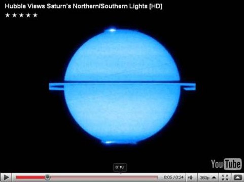 Des aurores polaires sur Saturne filmées par Hubble