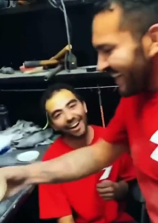 Hair tuning... coiffeur ou peintre carrossier ???