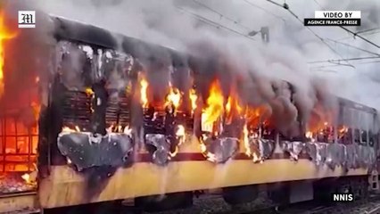 Indian train carriages burnt in rail jobs protest