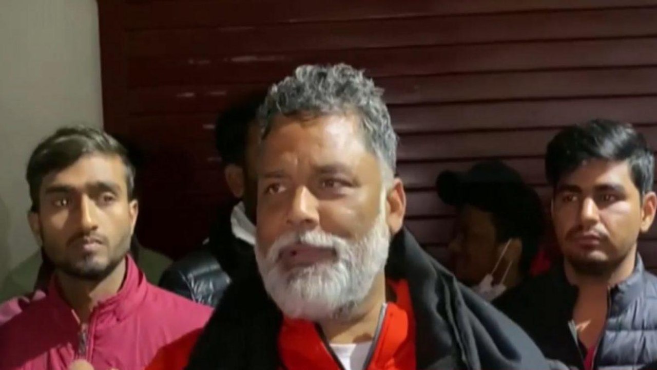 Protests against RRB NTPC Results, Pappu Yadav...