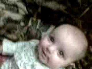 fou rire de Chloé avec sa soeur