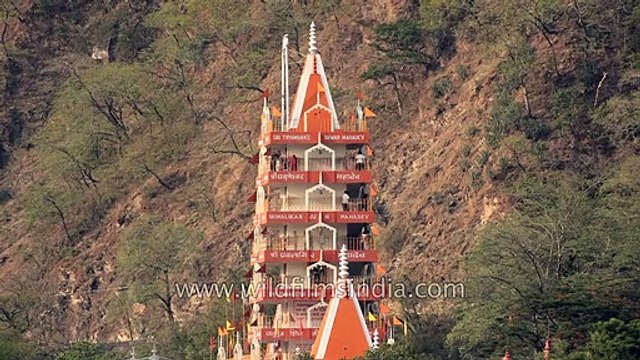 Time lapse Rishikesh temple