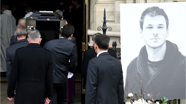 FEMME ACTUELLE - Obsèques de Gaspard Ulliel : l'un des porteurs du cercueil s'est effondré sous le coup de l'émotion