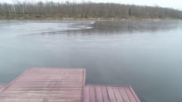 KIRKLARELİ - Longoz ormanlarındaki göller buz tuttu