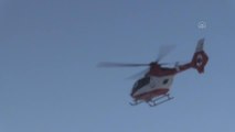 Son dakika haberi: Ambulans helikopter nefes darlığı yaşayan hasta için havalandı