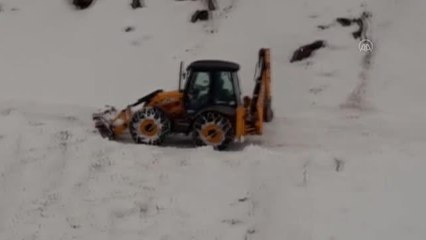 65 yerleşim yerinin yolu ulaşıma kapandı