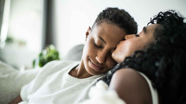 Liebeshoroskop Stier und Jungfrau: Eine Liebe fürs Leben