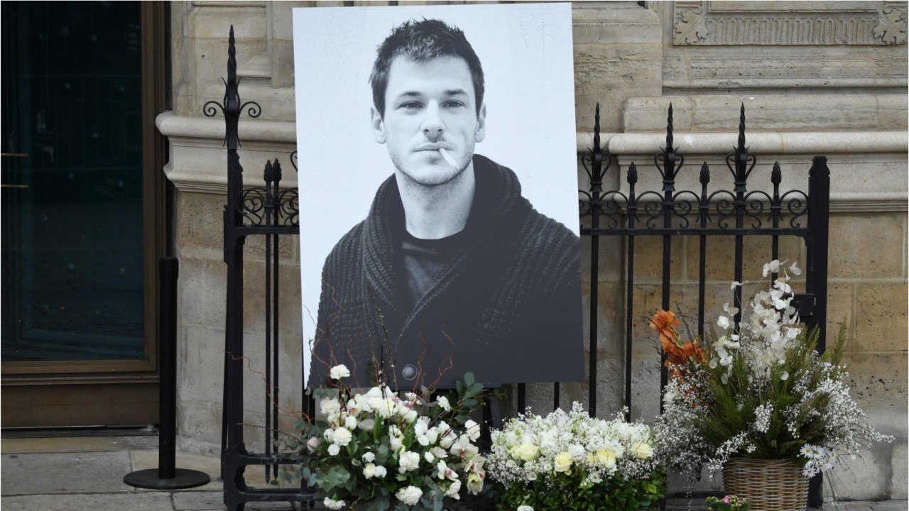 GALA VIDEO - Obsèques de Gaspard Ulliel : Mélanie Thierry bouleversée, son vibrant hommage