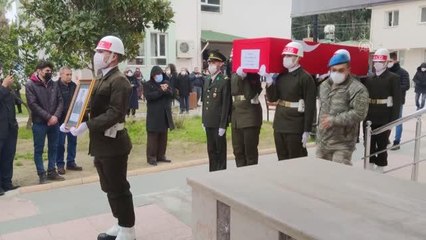 Beyin tümörü rahatsızlığı nedeniyle hayatını kaybeden uzman çavuş toprağa verildi