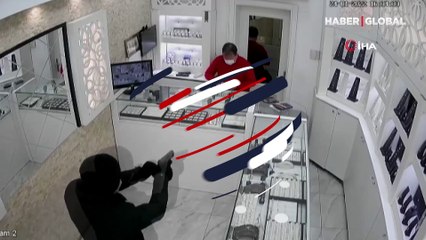 İzmir Bornova'da bir kişi kripto para piyasasında kaybedince kuyumcuyu soymuş