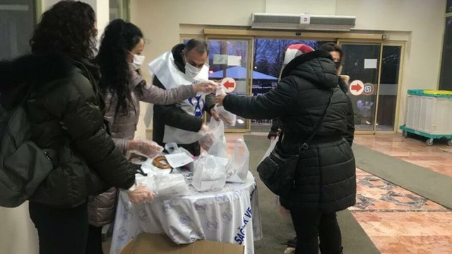 Sağlık emekçileri iş bırakıyor